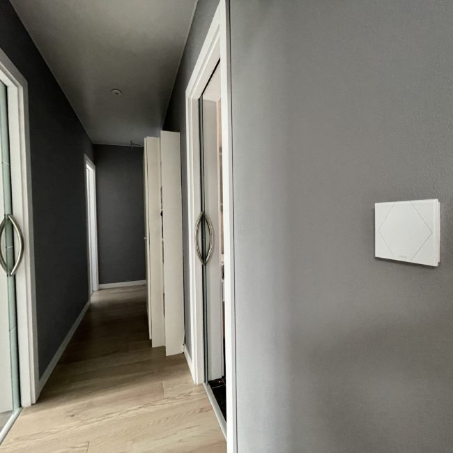loxone touch pure white tozo
